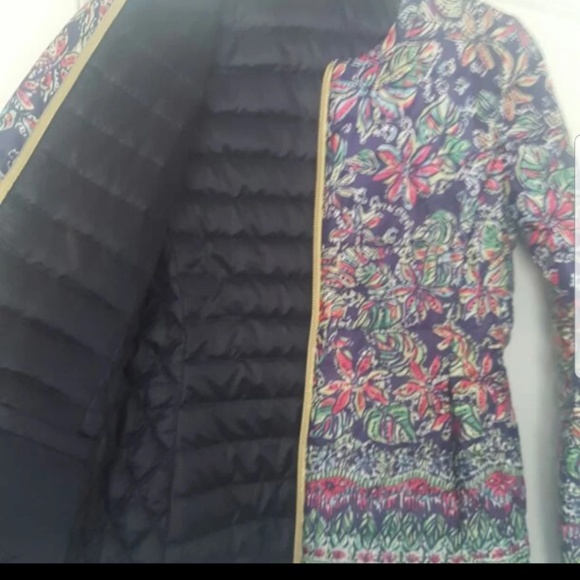 Lilly Pulitzer Lilah Puffer - Picture 2 of 3